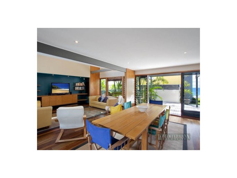 8 Belmore Tce, Sunshine Beach QLD 4567