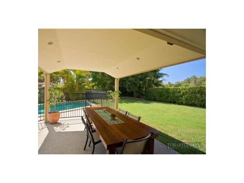 8 Windsurf Place, Noosa Waters QLD 4566