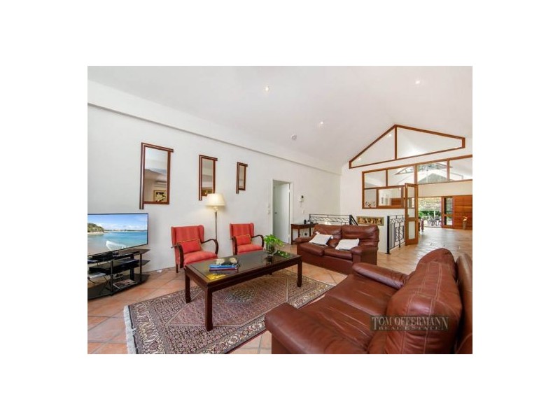 6 Little Cove Road, Little Cove QLD 4567