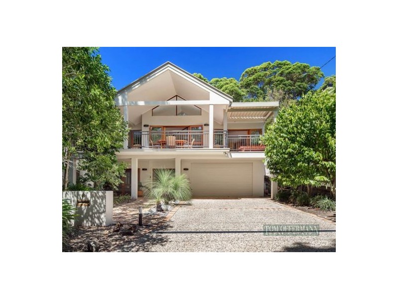 6 Little Cove Road, Little Cove QLD 4567