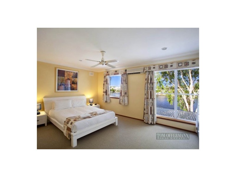 28/67 Gibson Rd, Noosaville QLD 4566