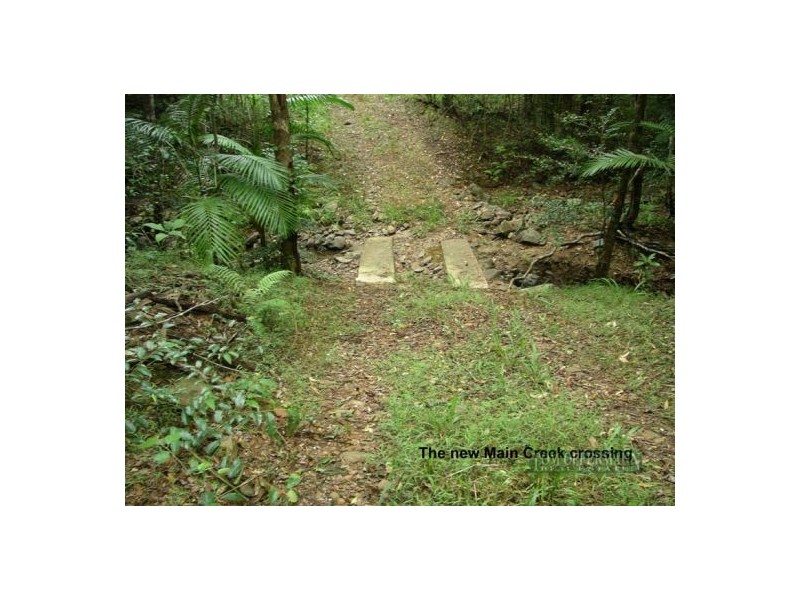 137 Sunrise Rd, Eumundi QLD 4562