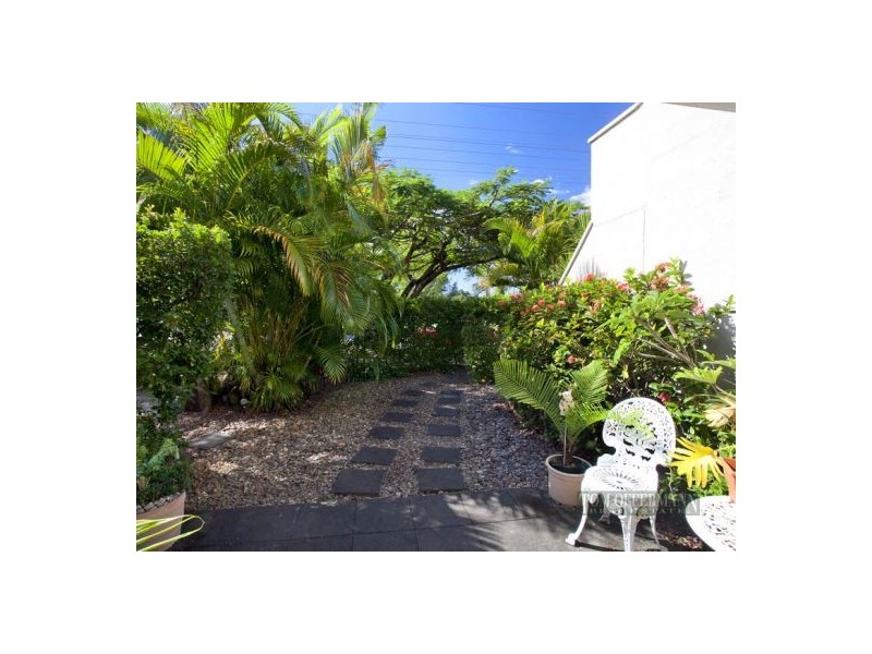 3/279 Weyba Rd, Noosaville QLD 4566