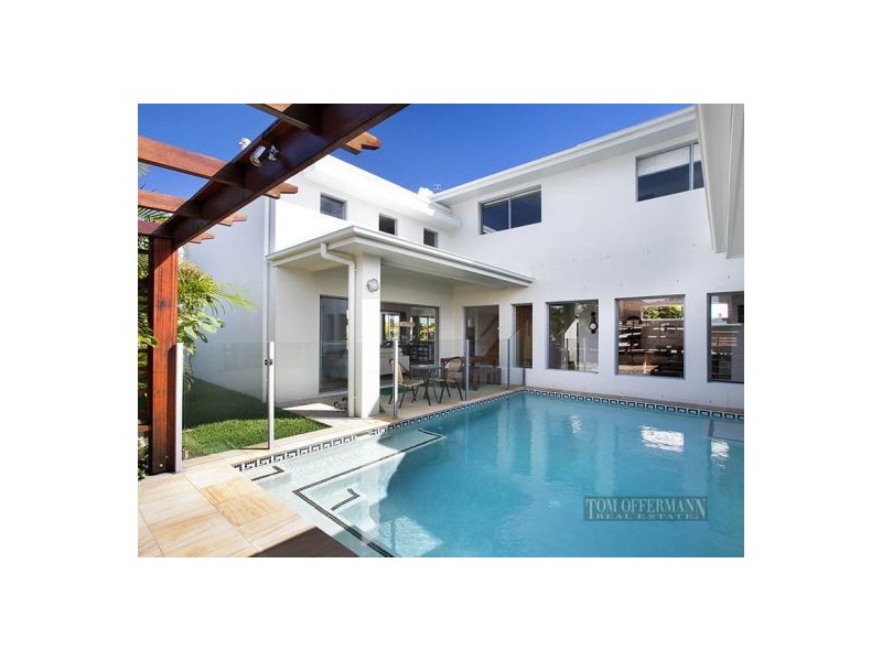 13 Seahorse Pl, Noosa Waters QLD 4566