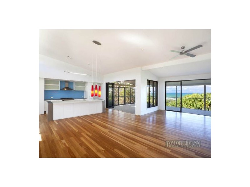 69 Orient Dr, Sunrise Beach QLD 4567