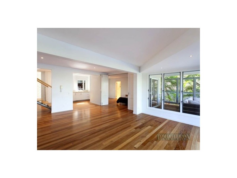 69 Orient Dr, Sunrise Beach QLD 4567