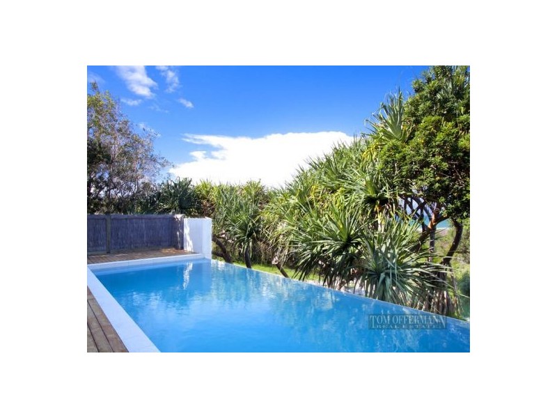 69 Orient Dr, Sunrise Beach QLD 4567