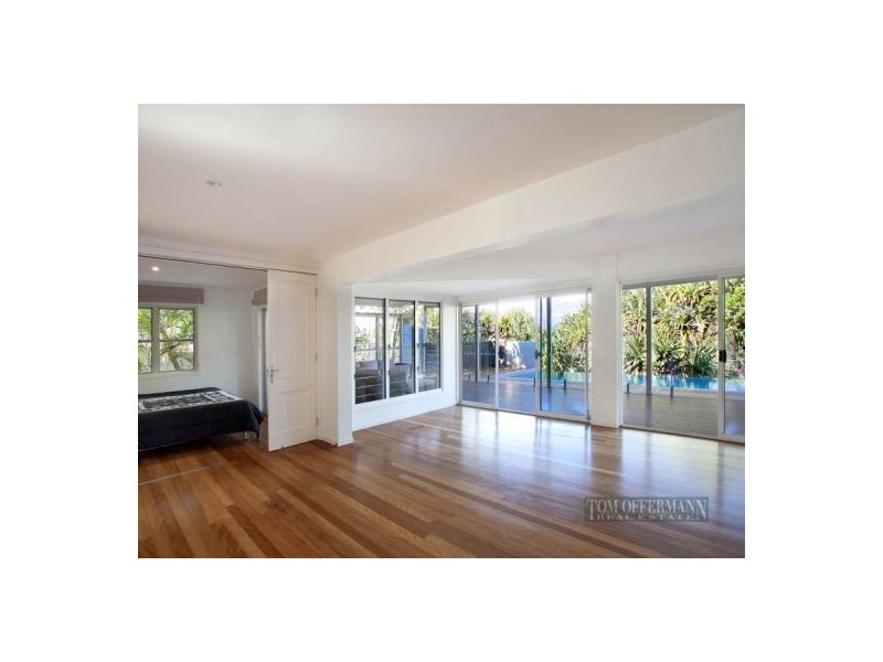 69 Orient Dr, Sunrise Beach QLD 4567