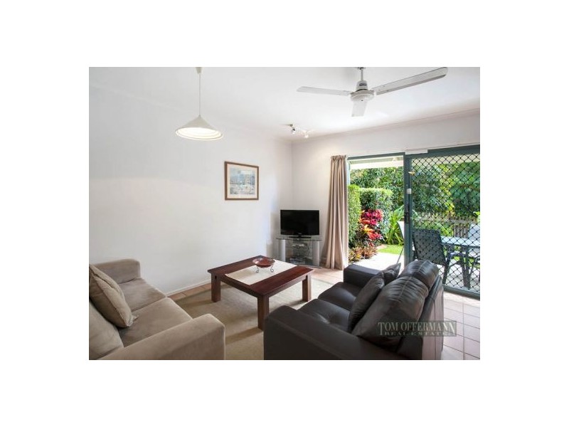 2/15 The Cockleshell, Noosaville QLD 4566