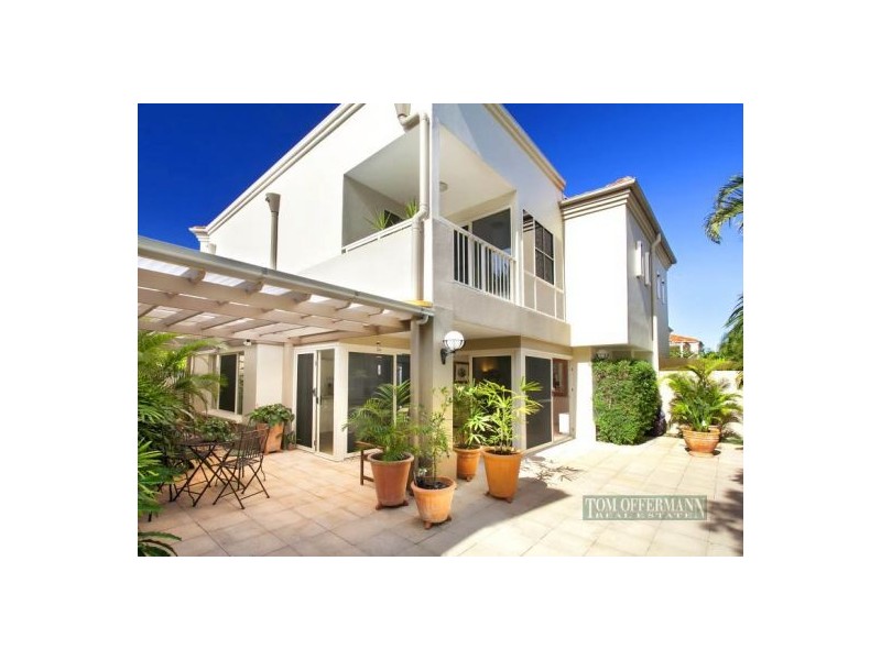 2/47 Bluefin Ct, Noosa Waters QLD 4566
