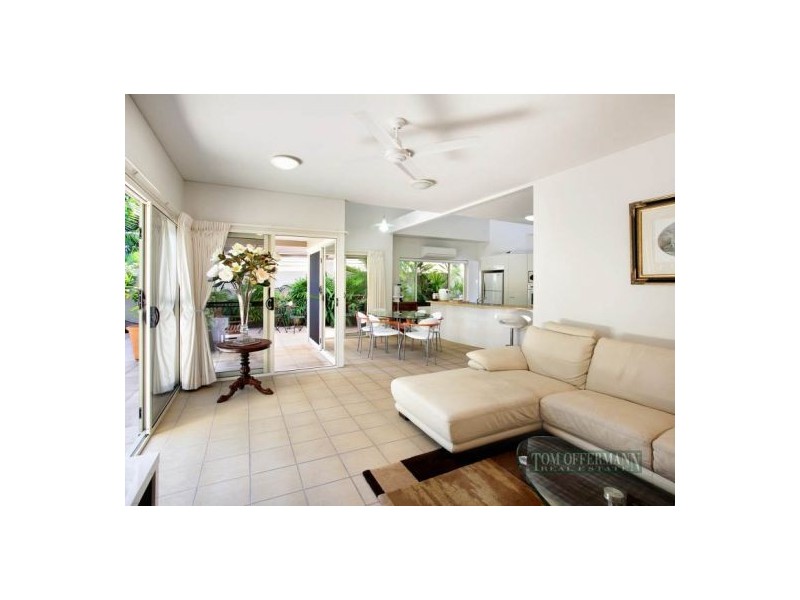 2/47 Bluefin Ct, Noosa Waters QLD 4566
