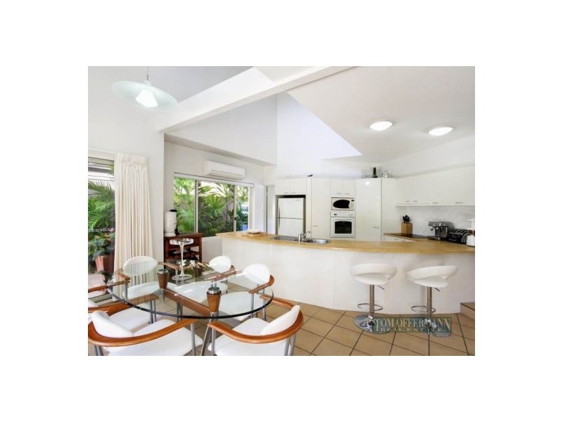 2/47 Bluefin Ct, Noosa Waters QLD 4566