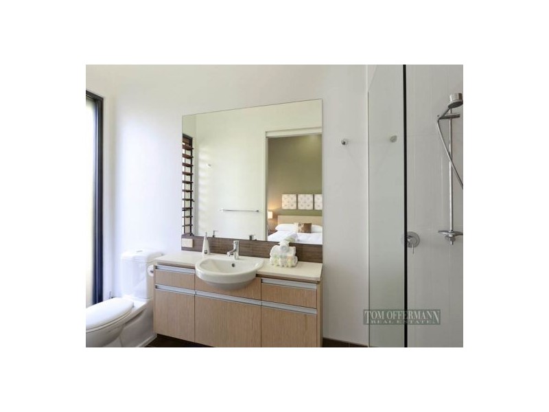 8/90 Beach Road, Noosa North Shore QLD 4565