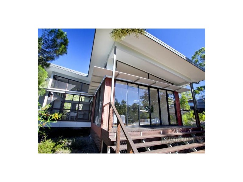 8/90 Beach Road, Noosa North Shore QLD 4565