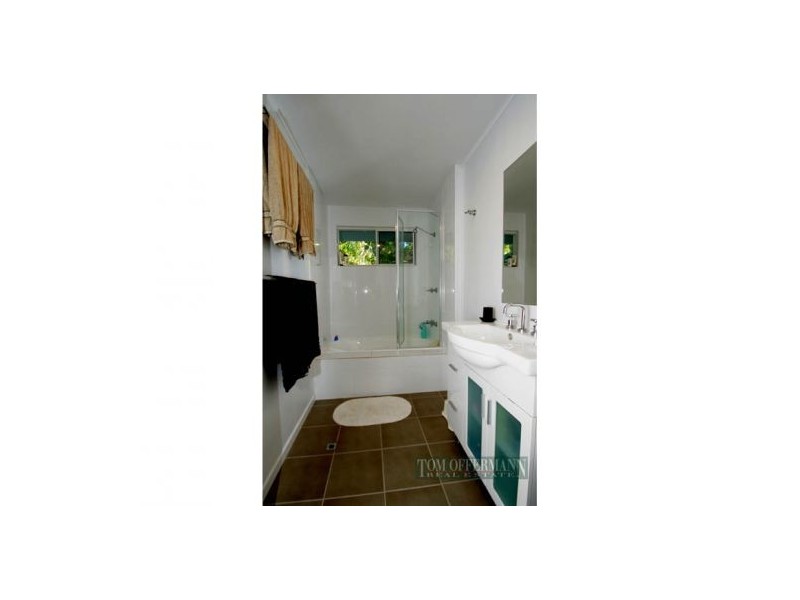 28 Newfield St, Sunrise Beach QLD 4567