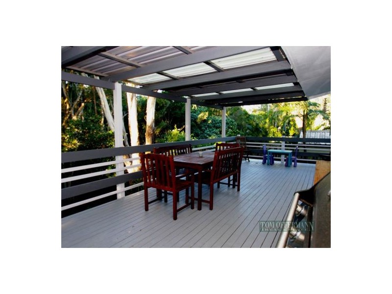 28 Newfield St, Sunrise Beach QLD 4567