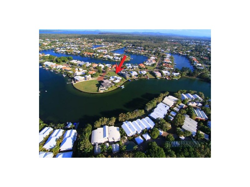 1 Leeside Place, Noosa Waters QLD 4566