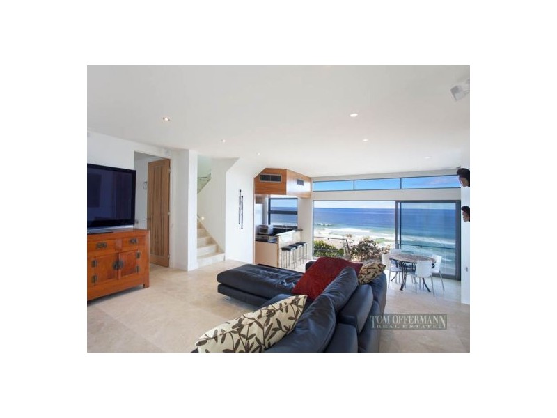 50 Tingira Cres, Sunrise Beach QLD 4567