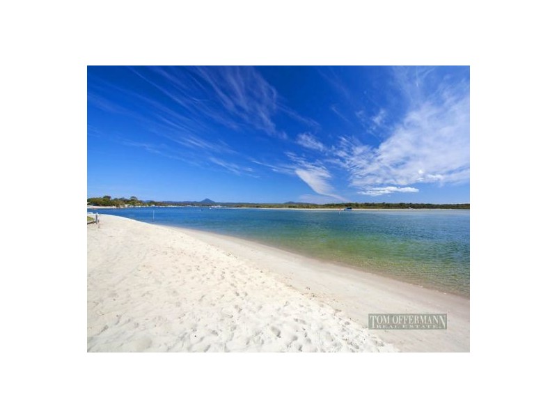 18/6 Quamby Pl, Noosa Heads QLD 4567
