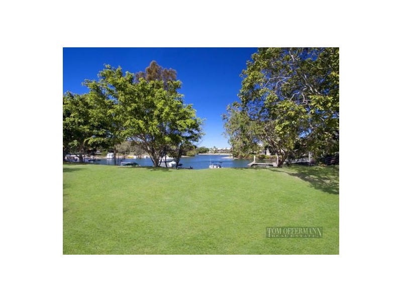18/6 Quamby Pl, Noosa Heads QLD 4567