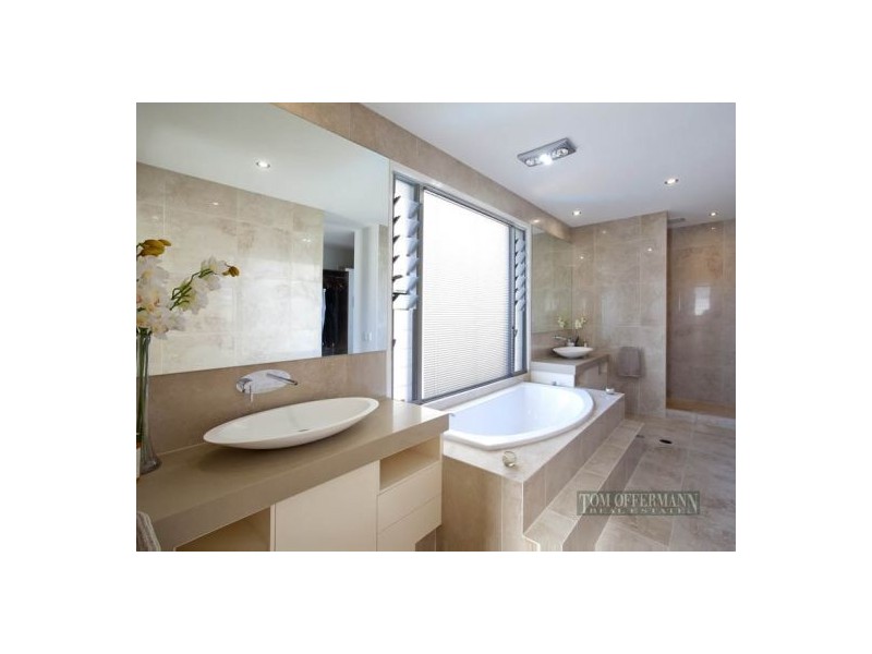 183 Shorehaven Drive, Noosa Waters QLD 4566
