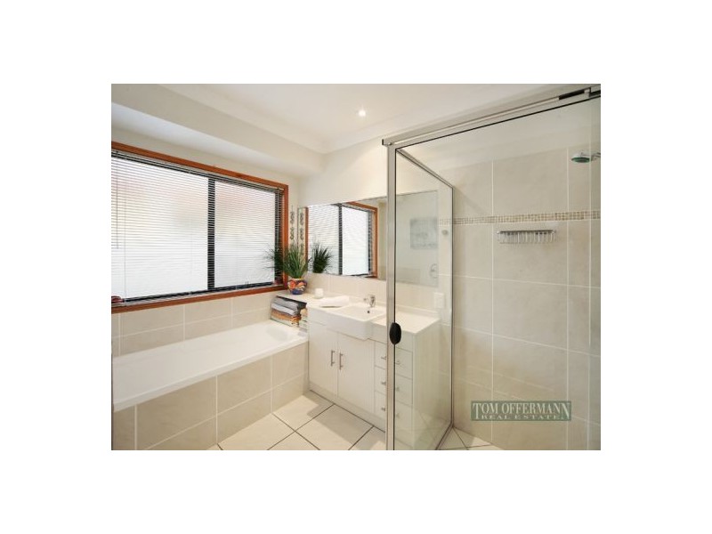 20 Redgum Court, Noosaville QLD 4566