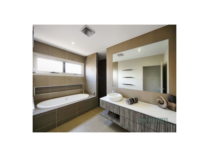 20 Augusta Circuit, Peregian Springs QLD 4573