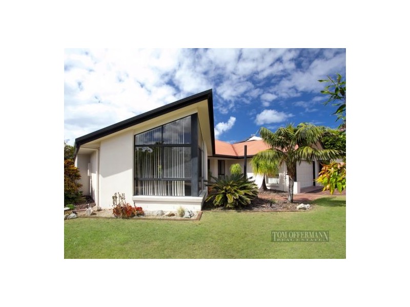 1 Highgrove Circuit, Peregian Springs QLD 4573