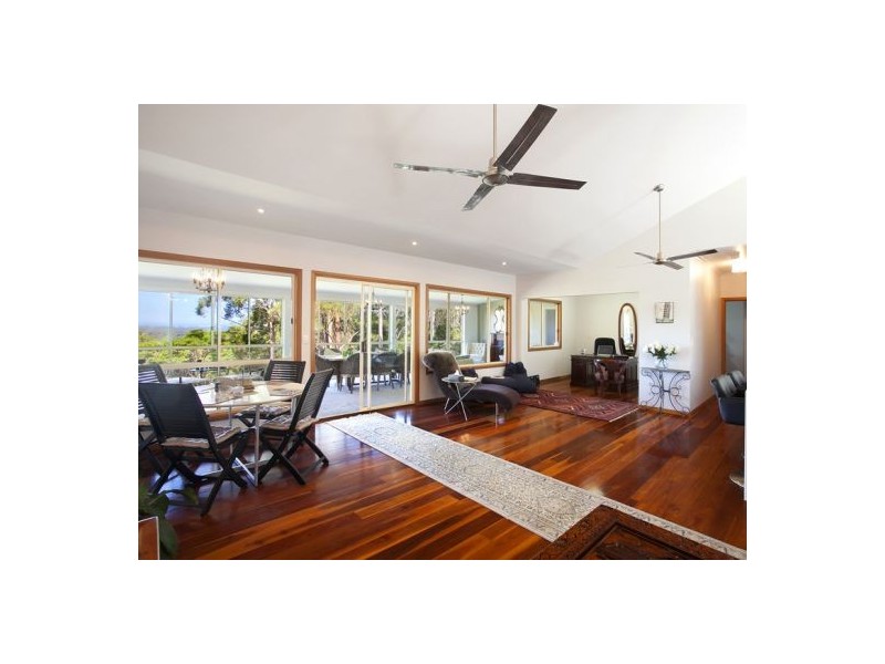 555 Sunrise Rd, Tinbeerwah QLD 4563