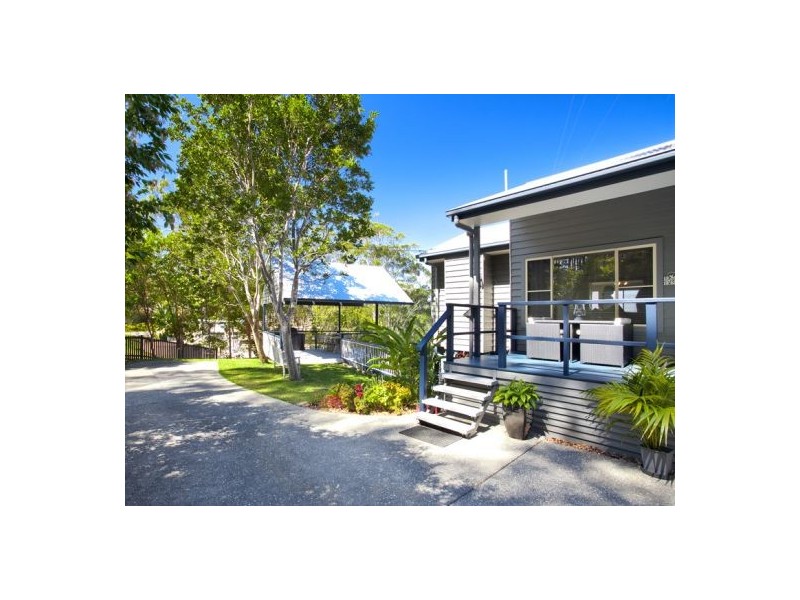 555 Sunrise Rd, Tinbeerwah QLD 4563