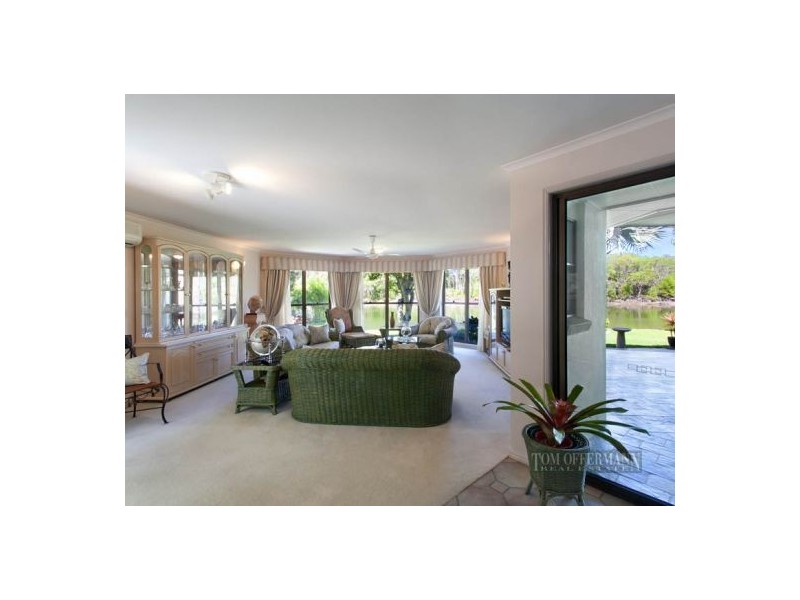 53 Wyuna Dr, Noosa Heads QLD 4567