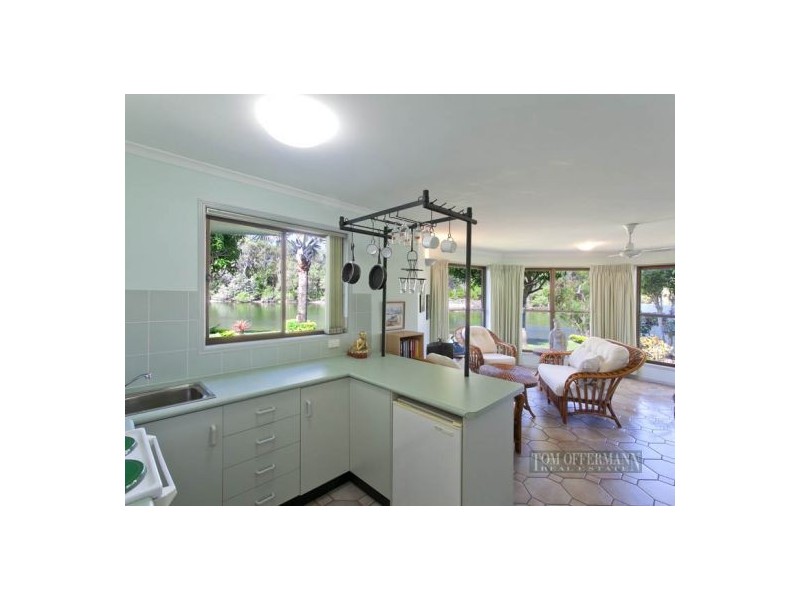 53 Wyuna Dr, Noosa Heads QLD 4567