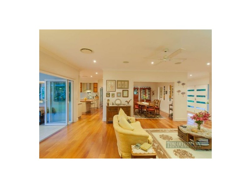 50 Devonstone Drive, Cooroibah QLD 4565