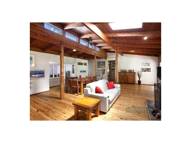 354 Lake Cooroibah Road, Cooroibah QLD 4565