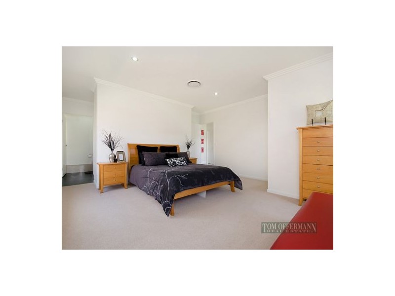 9 Shire Dr, Noosaville QLD 4566