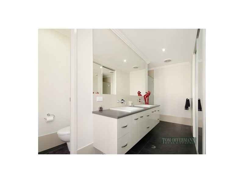 9 Shire Dr, Noosaville QLD 4566