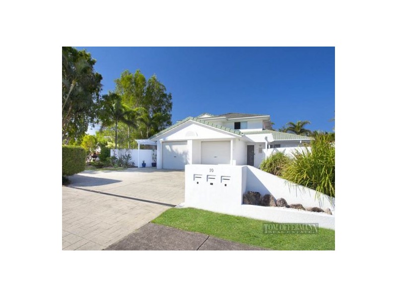 2/10 Sunseeker Close, Noosa Waters QLD 4566