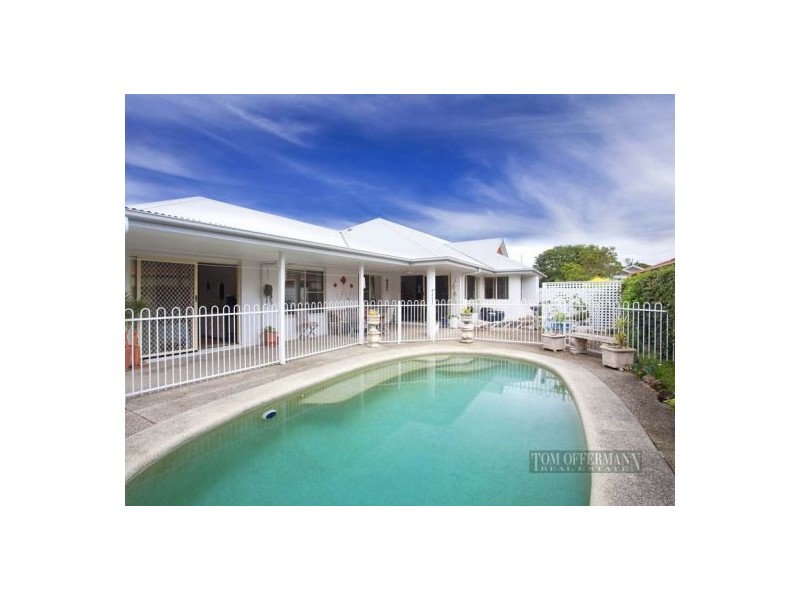 77 Saltwater Ave, Noosa Waters QLD 4566