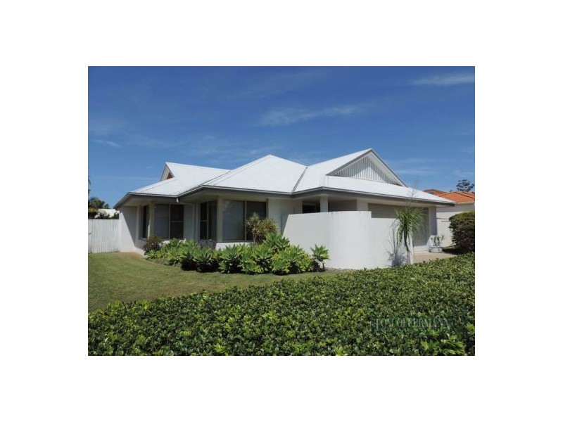 77 Saltwater Ave, Noosa Waters QLD 4566