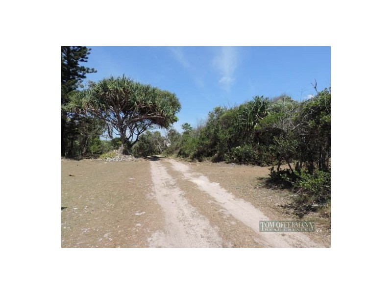 5 Mackerel St, Teewah QLD 4565