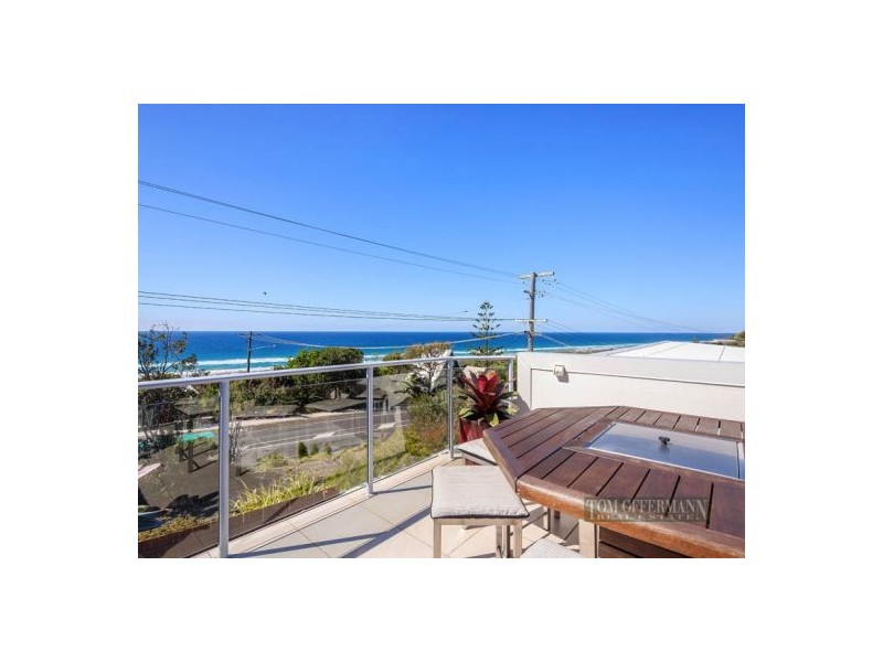 327 David Low Way, Peregian Beach QLD 4573