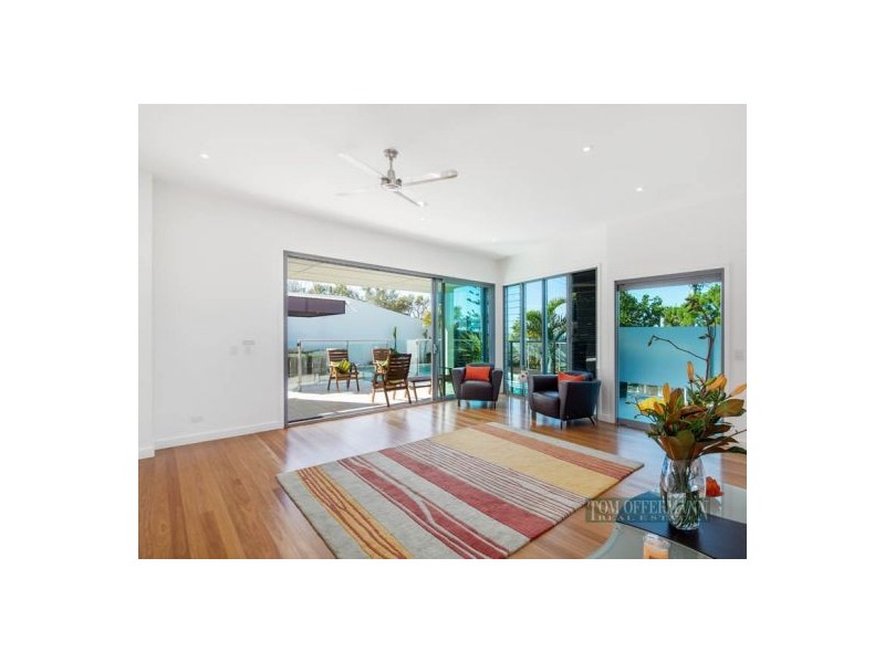 327 David Low Way, Peregian Beach QLD 4573