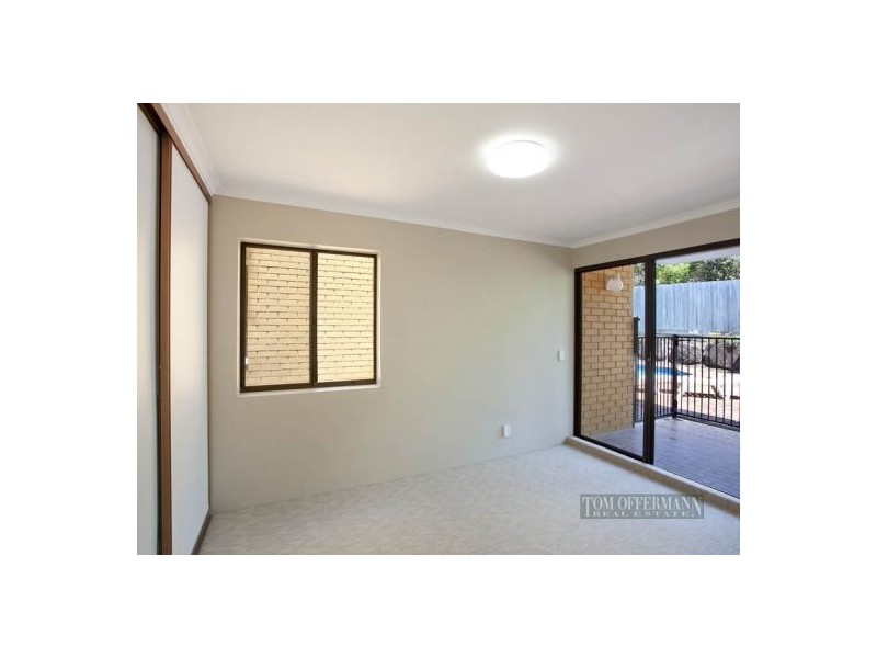 3/5 Selene St, Sunrise Beach QLD 4567