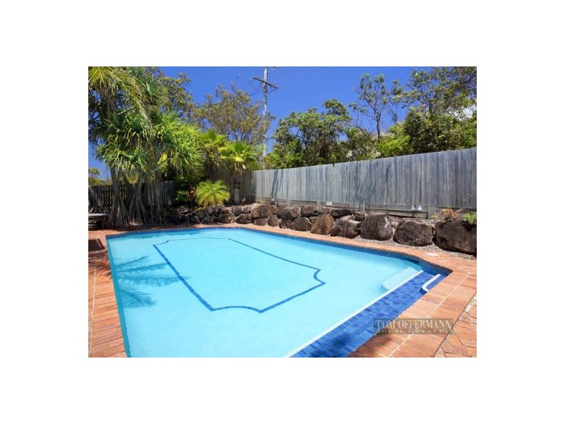 3/5 Selene St, Sunrise Beach QLD 4567