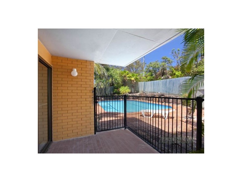 3/5 Selene St, Sunrise Beach QLD 4567