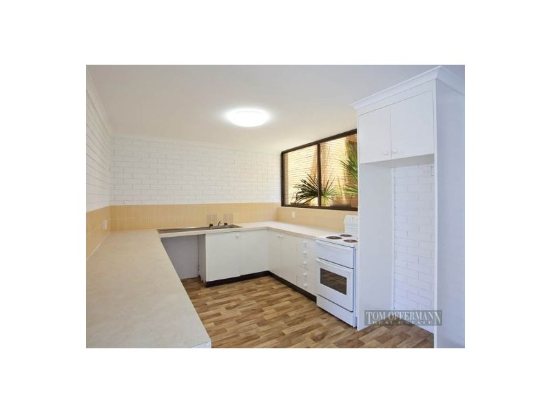 3/5 Selene St, Sunrise Beach QLD 4567