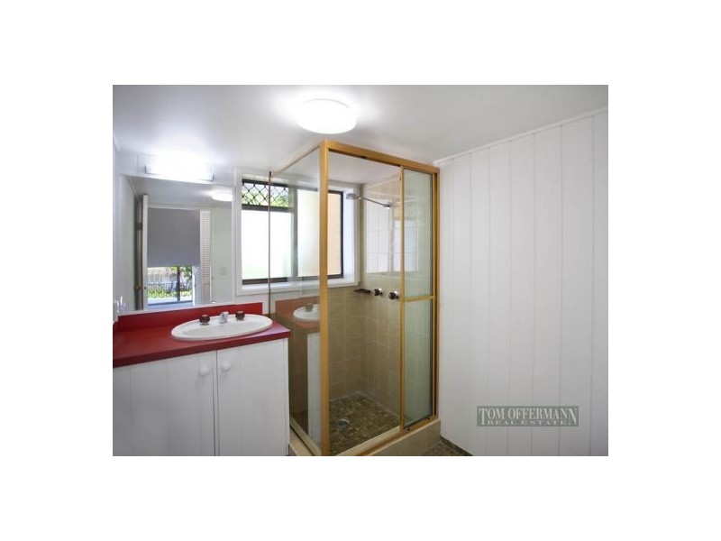 3/5 Selene St, Sunrise Beach QLD 4567