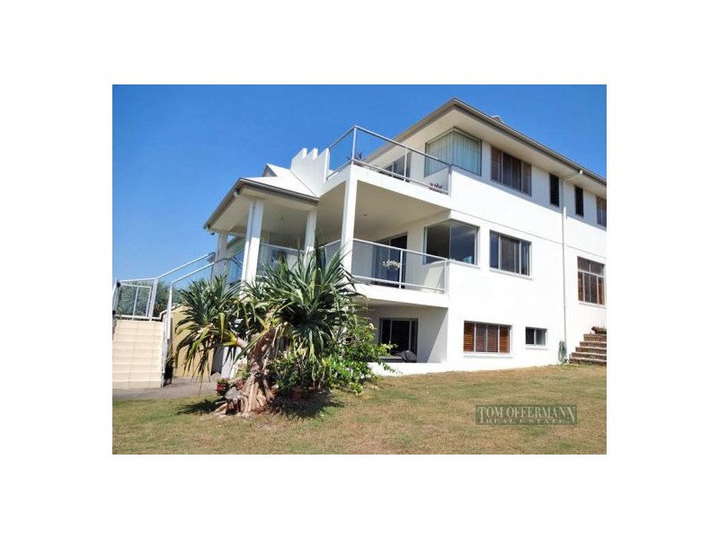 20 Captains Court, Sunrise Beach QLD 4567