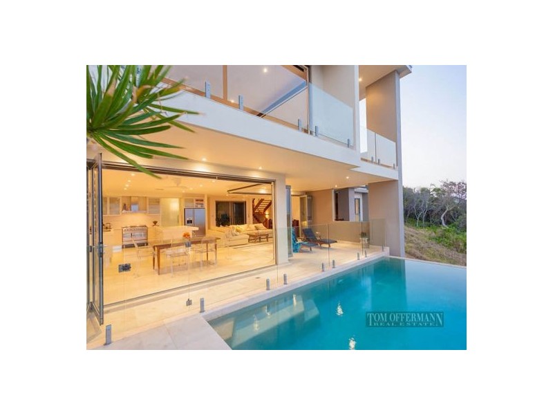 42 Orient Drive, Sunrise Beach QLD 4567