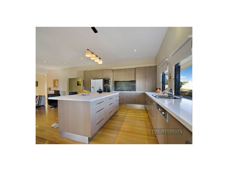 4 Friarbird Place, Pomona QLD 4568